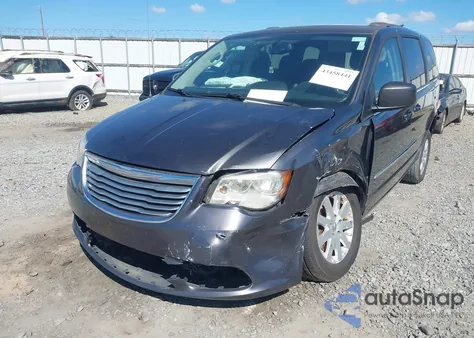 2016 Chrysler Town & Country Touring z USA, uszkodzony, nr VIN 2C4RC1BG8GR279888